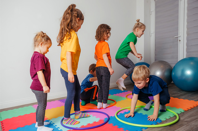 Immagine che raffigura Laboratorio “movimentando” per tutti i bambini dai 3 ai 6 anni