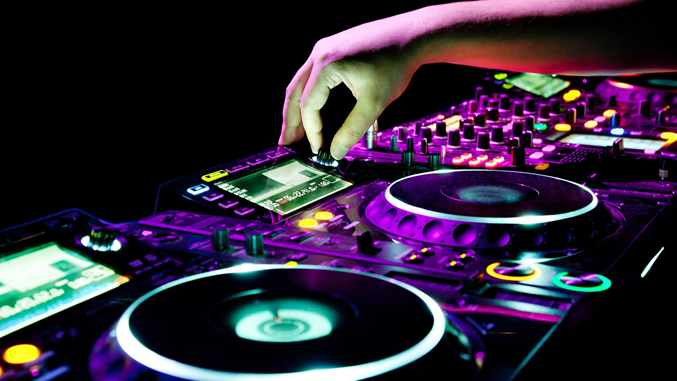Immagine che raffigura 🎧 Electronic Music Production 🎶